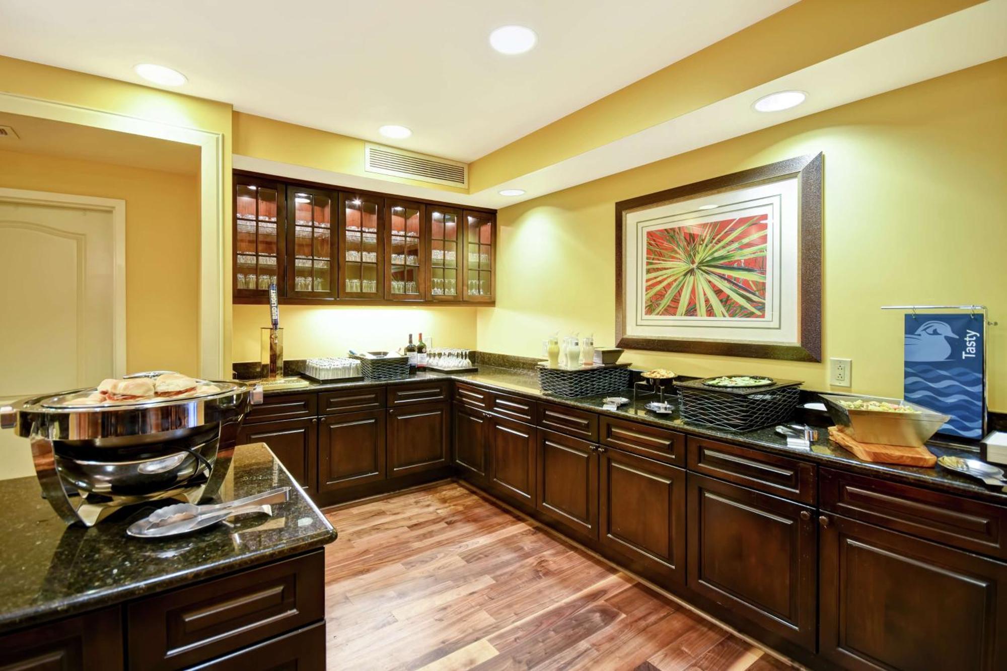 Homewood Suites By Hilton Charleston Airport/Convention Center Норт Чарлстън Екстериор снимка